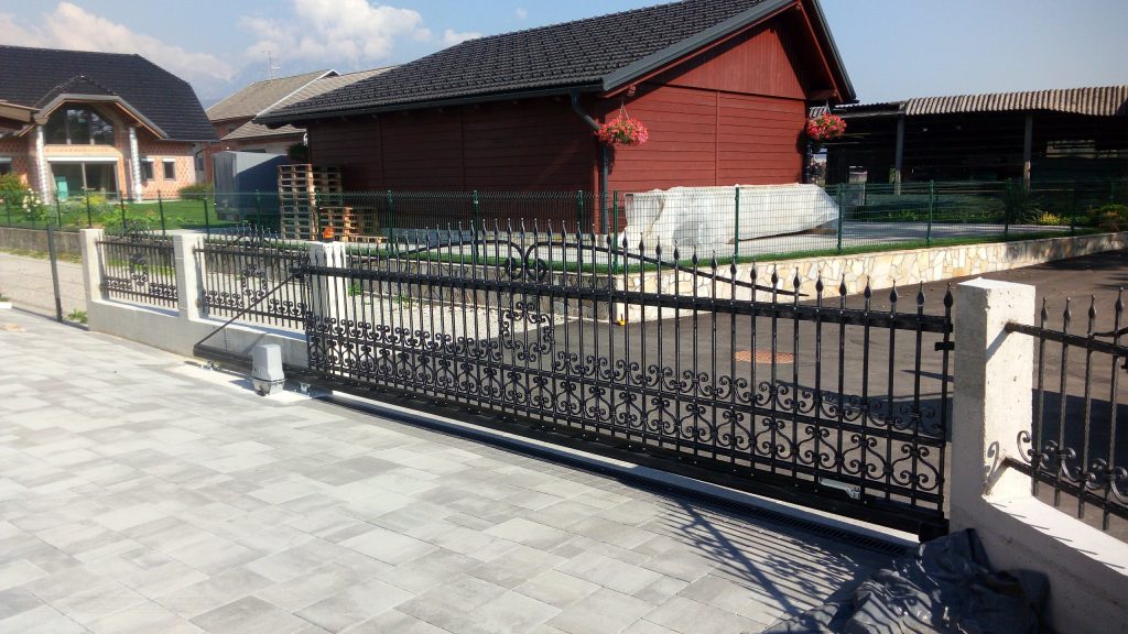 Avtomatizacija samonosnih vrat s pogonom King Gates