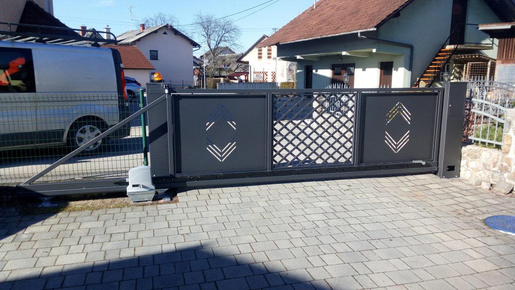 Avtomatizacija samonosnih vrat s pogonom King Gates