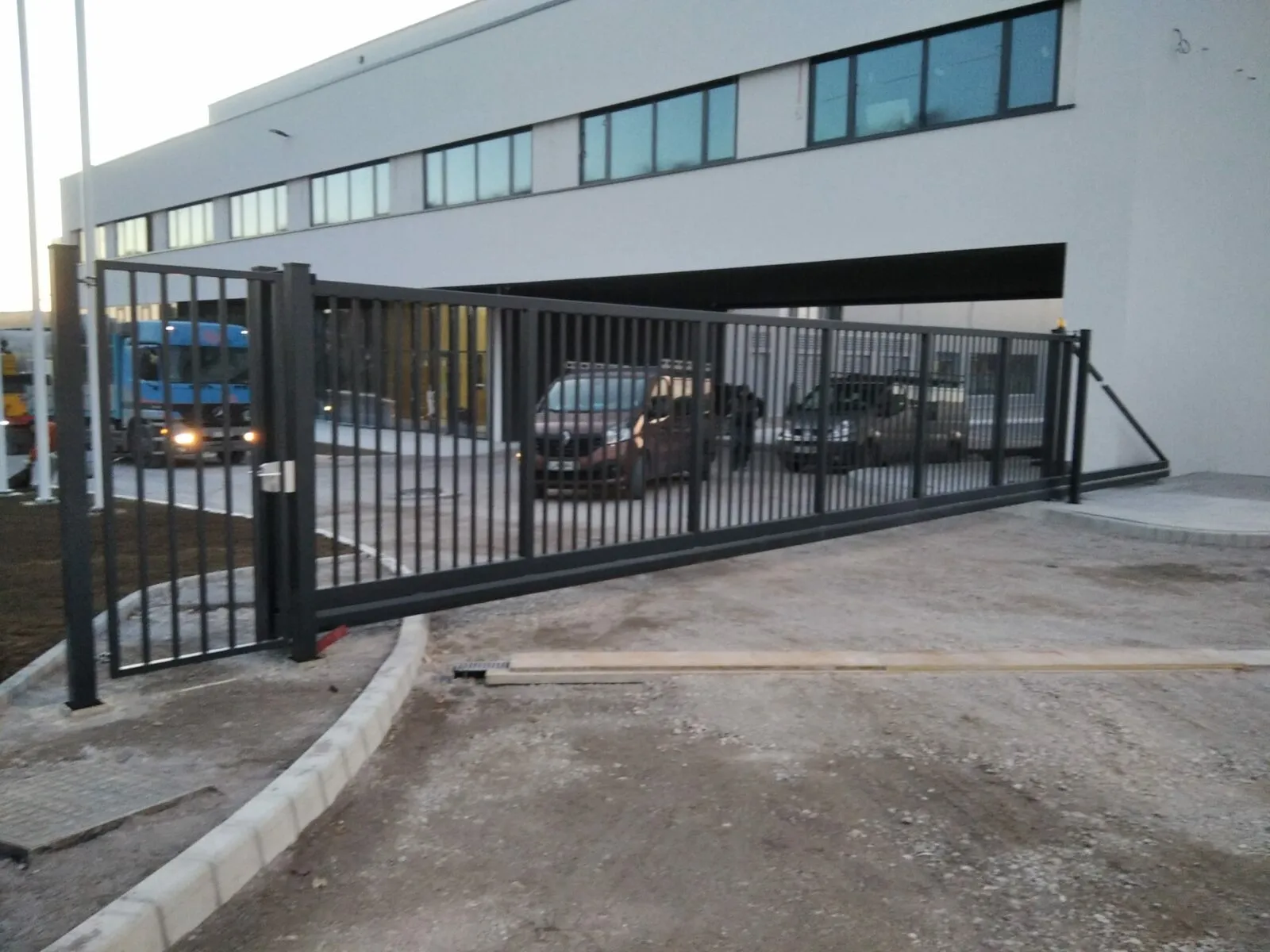 Okvir in polnila