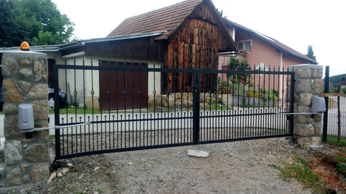 Krilna vrata