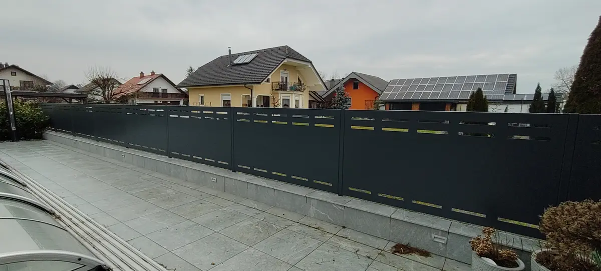 Montaža ograjnih elementov